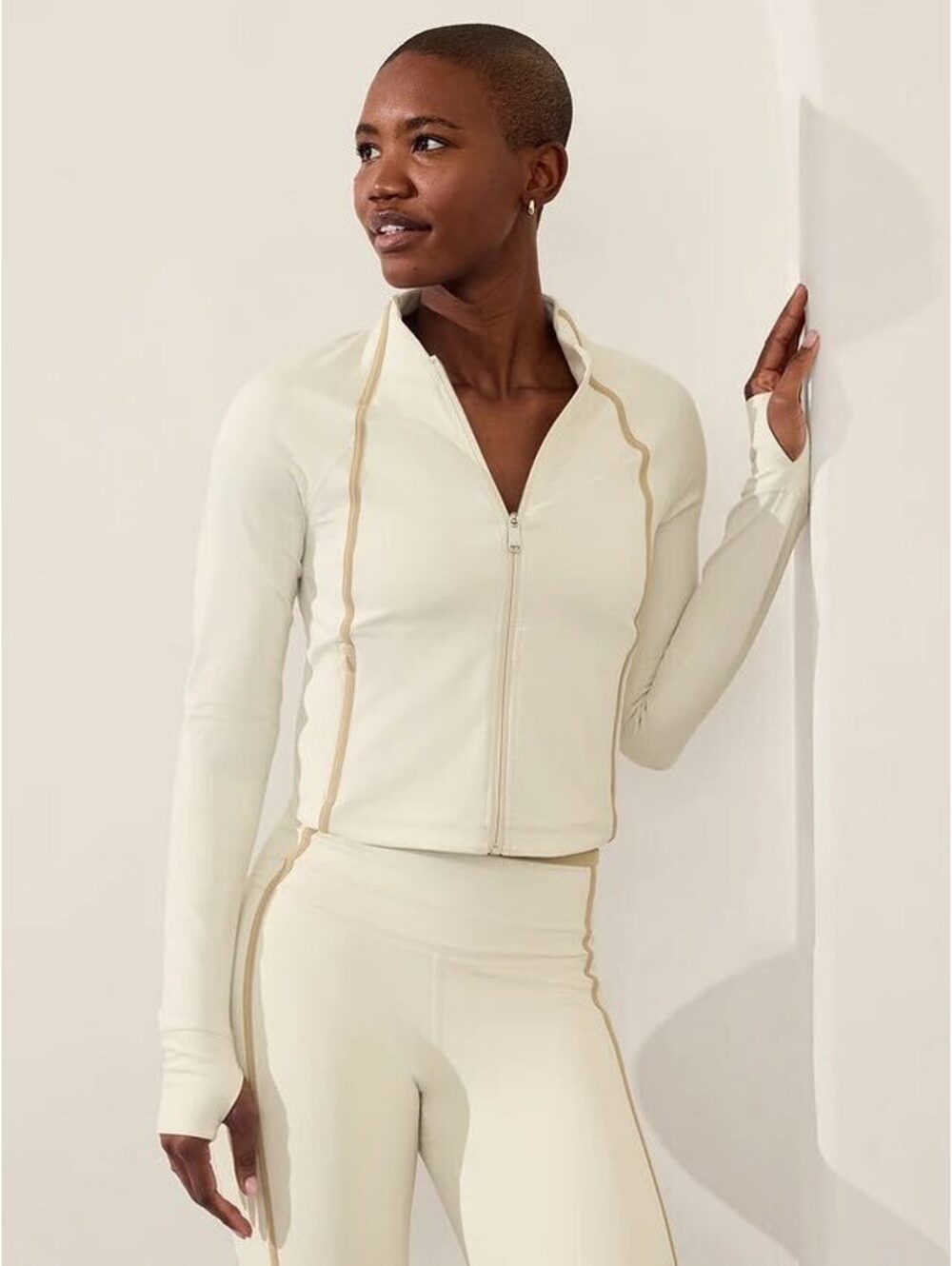 Athleta Salutation Suit Set Crop Jacket paired with Leggings Size S Brand New